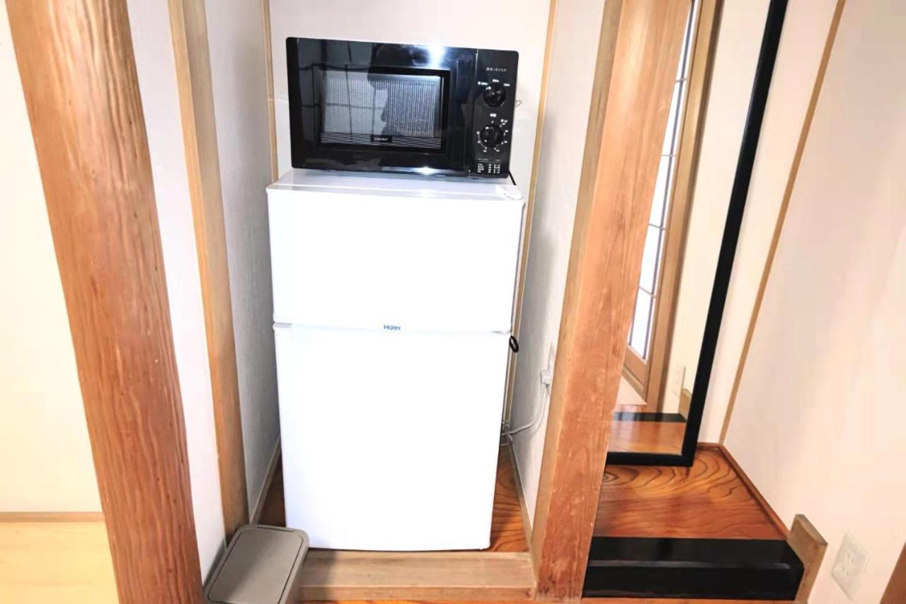 Kiki Househ --self Check-in -- Number & Password Is In The Following Email Appartement